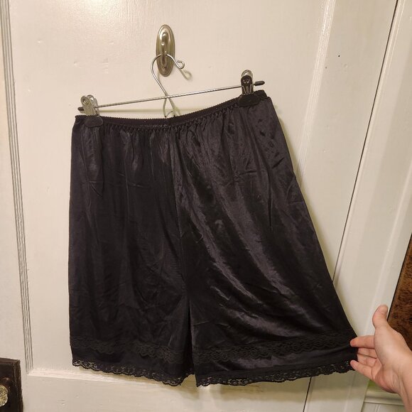 Vintage satin slip shorts - Picture 1 of 6